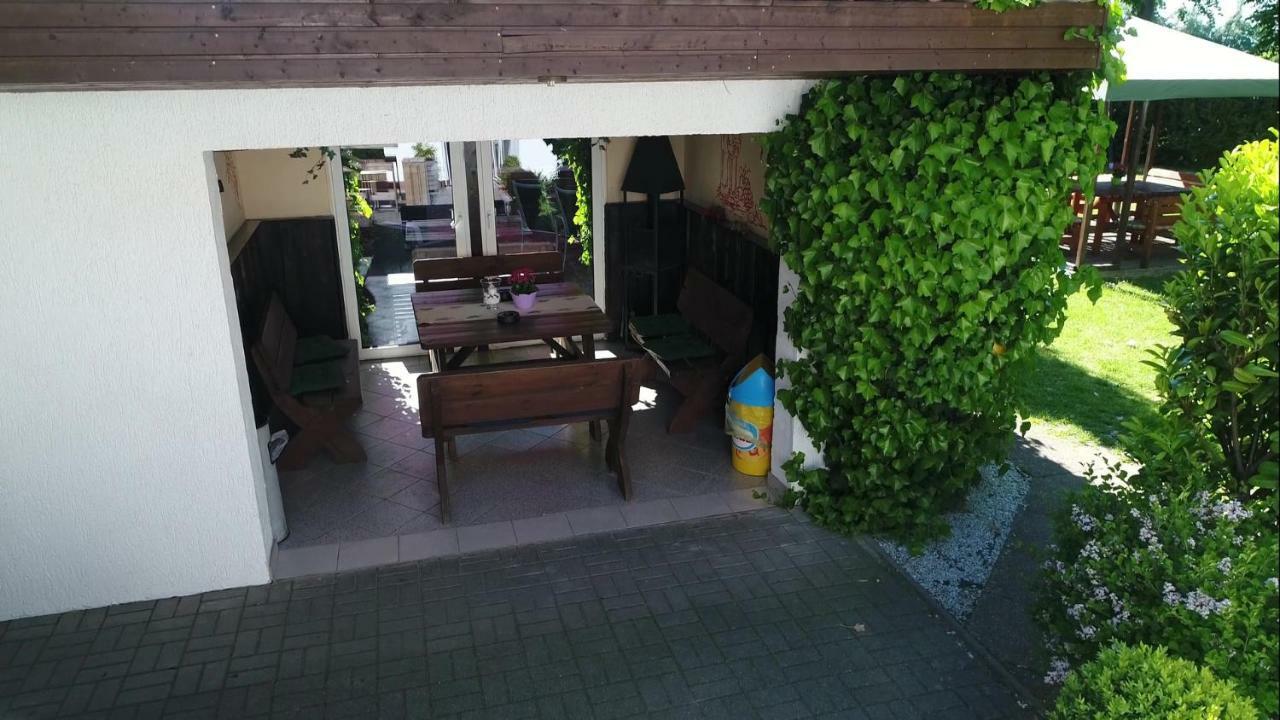 Pension Zum Lindeneck Lubz Ngoại thất bức ảnh